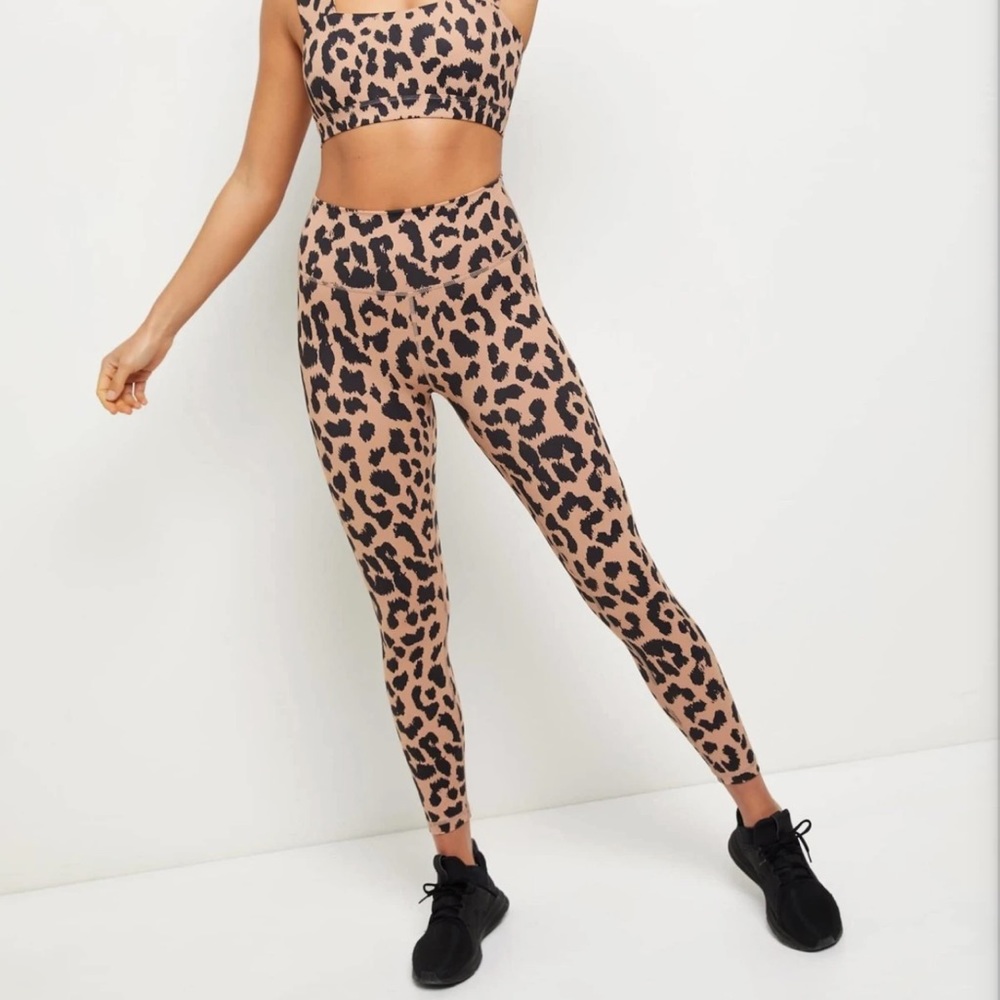 All Fenix NWT Cheetah 7/8 Legging